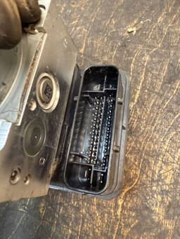 BMW 6869726 34516869725 6869725 34516897117 6897117 ABS hydraulic unit / pump BMW 3 (F30, F31, F80) (2011-2019) — thumbnail 7