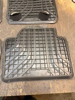 BMW 2219802 2219799 2339809 2219799 Floor Mat Set BMW 3 (F30, F31, F80) (2011-2019) — thumbnail 10