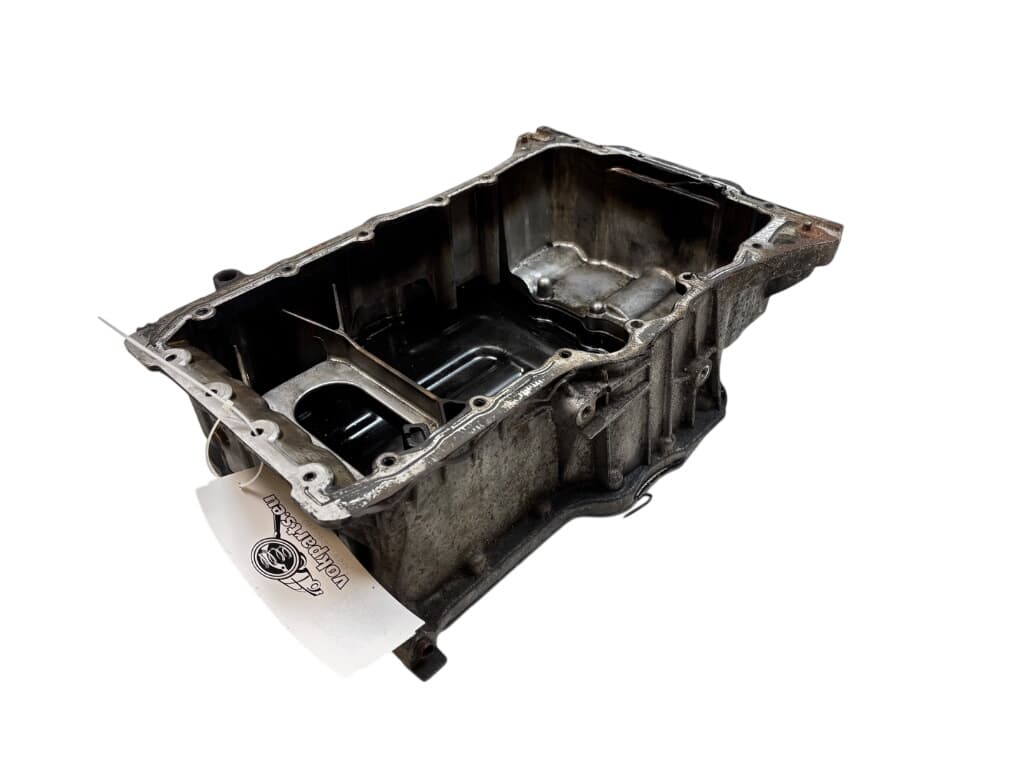 KIA 215102F003 Oil Sump/ pan KIA SORENTO II (XM) (2009-2015)