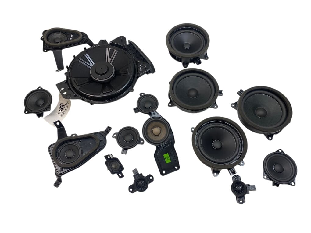 VOLVO 31456258 Set of loudspeakers VOLVO XC90 II (2014-)
