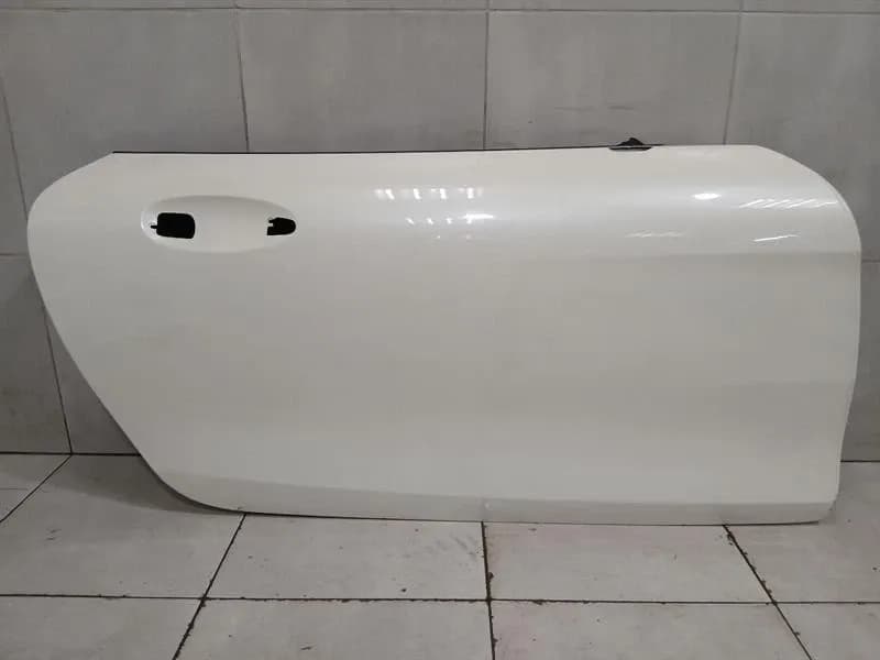 Mercedes GT R190 Roadster Right Front Door A1907202801 Door Front Right