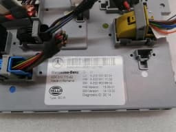 MERCEDES-BENZ Mercedes C Class W205 Electronic Module A2059008304 ECU BCM — thumbnail 2