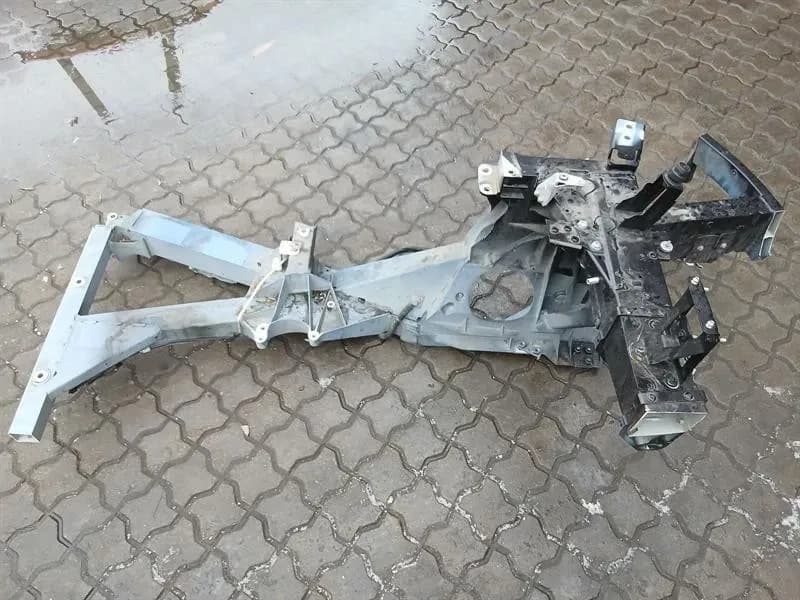 FERRARI Ferrari F8 F142MFL Rear Subframe Right Side 985864411 Rear Axle Right Side