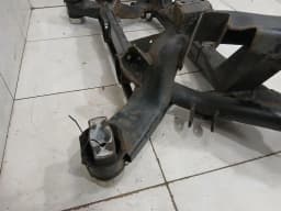 ASTON MARTIN Aston Martin Vanquish S 04-07 V12 Subframe Rear 1R12-222148-AG Rear Axle Frame — thumbnail 9