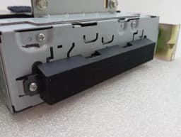 ASTON MARTIN Aston Martin Vanquish S 04-07 V12 CD player 30679804 audio system controller — thumbnail 10