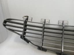 ASTON MARTIN Aston Martin Vanquish S 04-07 V12 Front Grille 1R12710135AE Radiator Grille — thumbnail 8