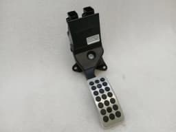 ASTON MARTIN Aston Martin Vanquish S 04-07 V12 Gas Pedal (Electrical) 1R12-382240-AC RHD — thumbnail 2