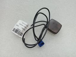 FERRARI Ferrari F8 F142MFL GPS Aerial / Antenna 332823 Antenna — thumbnail 1