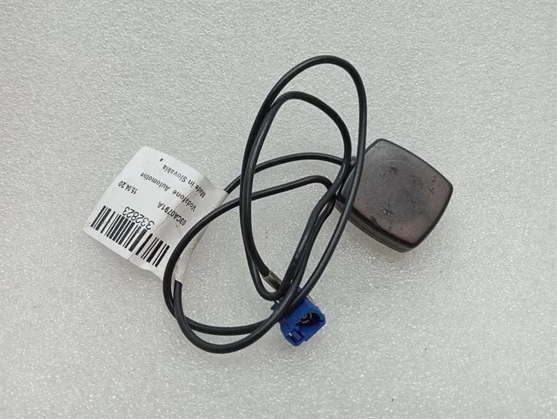 FERRARI Ferrari F8 F142MFL GPS Aerial / Antenna 332823 Antenna