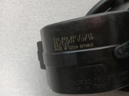 PORSCHE Porsche Panamera 976 G3 2024-2026 fuel filler cap 976809857E RH fuel filler flap — thumbnail 8