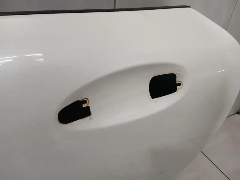 Mercedes GT R190 Roadster Left Front Door A1907202701 Door Front Left