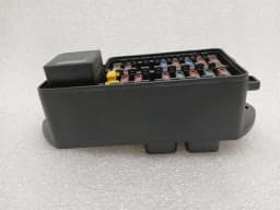 ASTON MARTIN Aston Martin Vanquish S 04-07 V12 Fuse Box 1R12-370536-AF Fuse Box — thumbnail 3