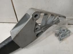ASTON MARTIN Aston Martin Vanquish 04-07 V12 Holder Bracket 1R12162405AD Carbon Strut Brace — thumbnail 6