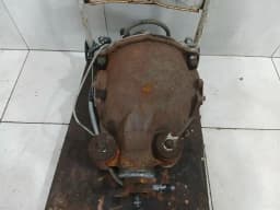 ASTON MARTIN Aston Martin Vanquish S 04-07 V12 Rear Diff 5R13-4N053-AA Differential 4.30 LSD — thumbnail 4
