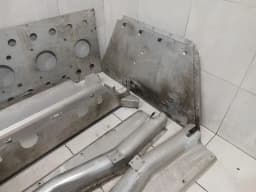 ASTON MARTIN Aston Martin Vanquish S 04-07 V12 Undertray 1R12-160589-AD Underbody Trim — thumbnail 5