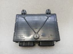 ASTON MARTIN Aston Martin Vanquish S 04-07 V12 electronic module LJE2120AB DOOR controller — thumbnail 6
