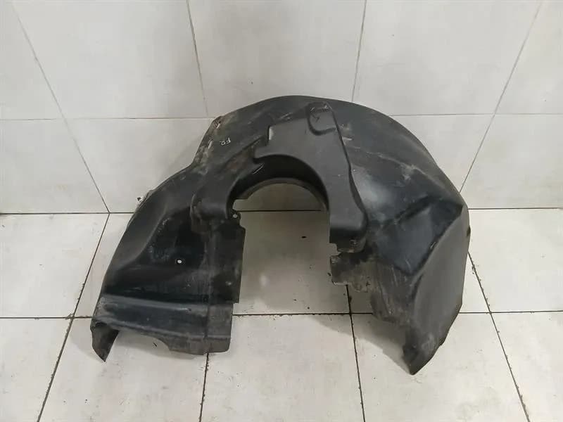 ASTON MARTIN Aston Martin Vanquish S 04-07 V12 Arch Liner 1R12-780178-AH Wheel Arch Cover R
