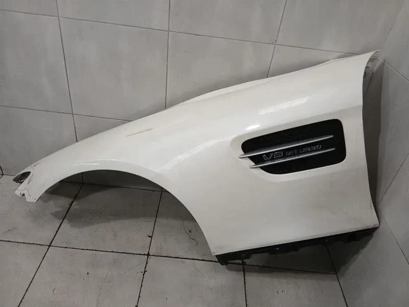 MERCEDES GT R190 ROADSTER LEFT WING A1908800106 LEFT WING DEFECTS