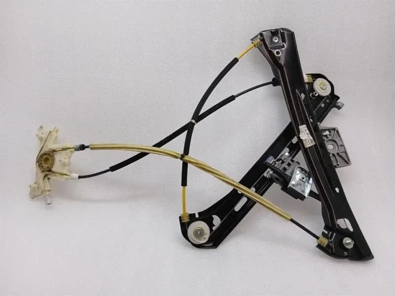 Mercedes GT R190 Roadster Left Front Door Winder A1907200146 Window Regulator Left