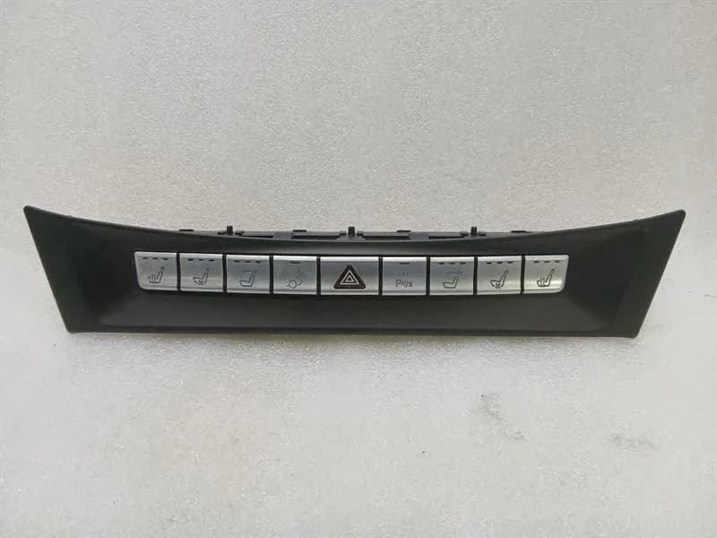 Mercedes GT R190 Roadster Switch Block A1909054101 Switch Block