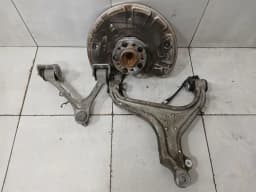 MERCEDES-BENZ Mercedes GT R190 Left Front Hub A1903301501 SET Wheel Bearing Housing Front Left SET — thumbnail 1