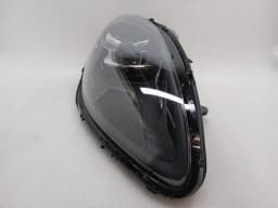 PORSCHE 2020 Porsche Macan 95B Right Headlight 95B941010AQ Headlight Right — thumbnail 2