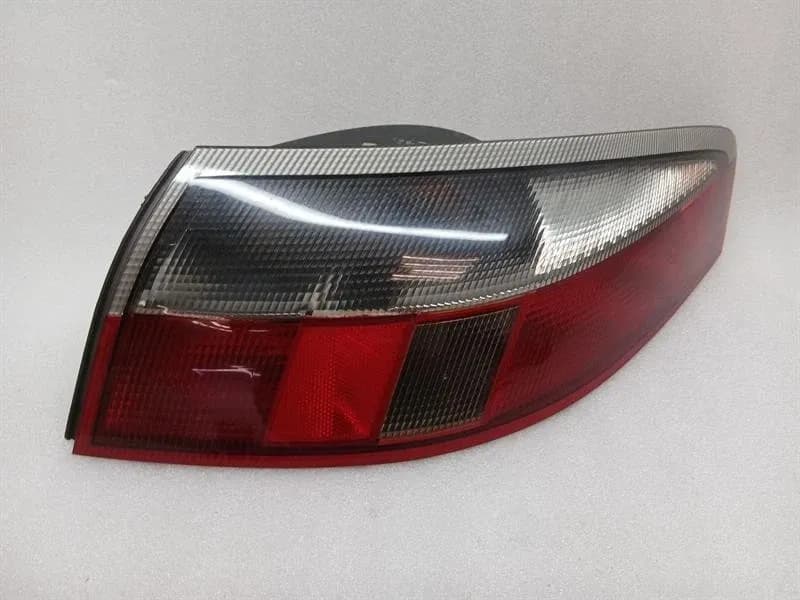 PORSCHE Porsche 911 996 right rear light 99663148600 tail light rear right
