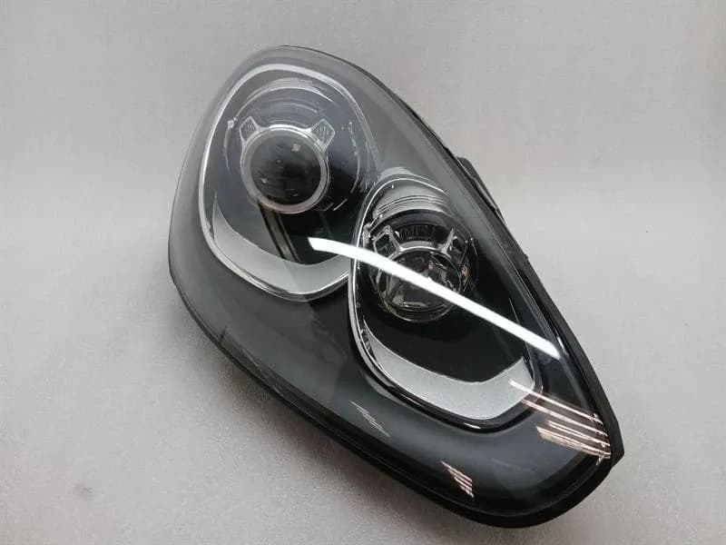 PORSCHE Porsche Cayenne 958 92A Right Headlight 7P5941754D RHD MK2 14-18 Headlamp