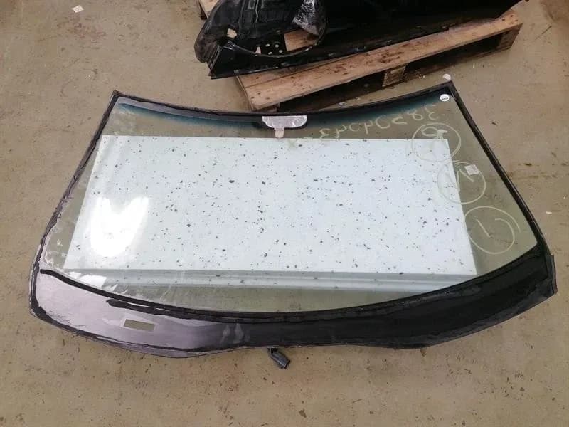 ASTON MARTIN ASTON MARTIN VANTAGE V8 WINDSCREEN 6G33-C03102-B-P1A01 WINDSHIELD