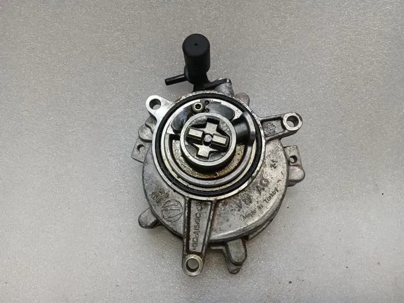 PORSCHE Porsche Panamera 976 G3 2024-2026 Vacuum Pump 06M145100Q Vacuum Pump