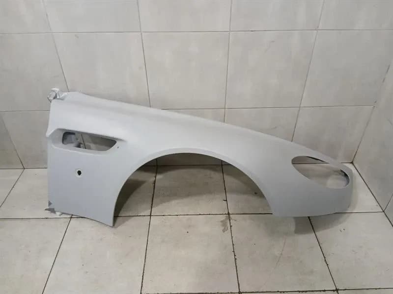 Aston Martin Vantage V8 Right Wing 6G33-16005-AL Right Fender