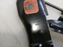 CHEVROLET Chevrolet Corvette C8 boat hinge 84646652 set tailgate hinge — thumbnail 5