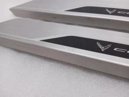 CHEVROLET Chevrolet Corvette C8 Door Sill 84860636 Door Sill Trim SET — thumbnail 5