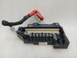 CHEVROLET Chevrolet Corvette C8 Fuse Box 84767925 Fuse Box — thumbnail 4