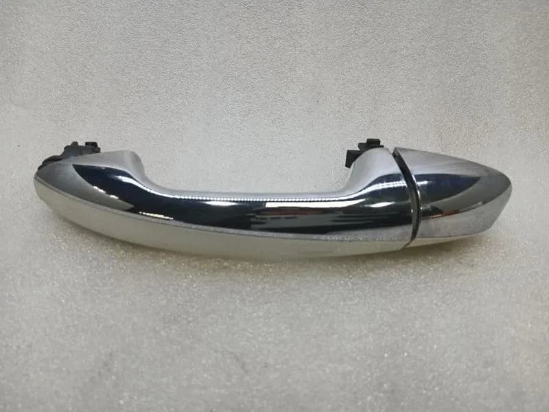 MERCEDES-BENZ MERCEDES GT R190 ROADSTER DOOR HANDLE A0997604701 LEFT DOOR HANDLE KEYLESS