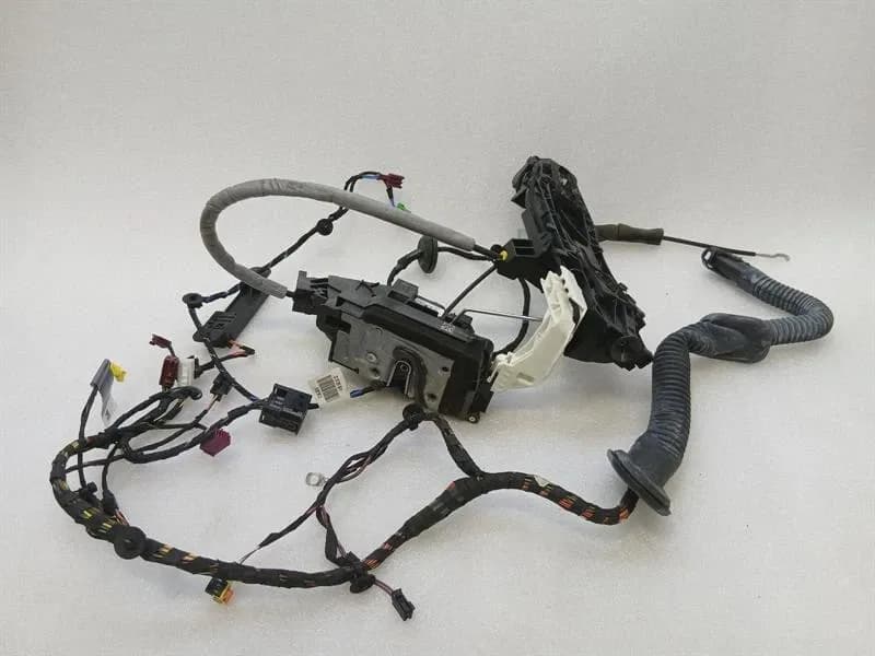 MERCEDES-BENZ Mercedes GT R190 Roadster Door Lock A1907203502 Left Door Lock LEFT