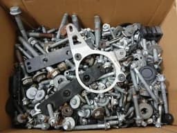 MERCEDES-BENZ Mercedes GT R190 Roadster Screws Bolts From One Car Set Bolts — thumbnail 4