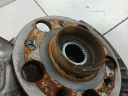 MERCEDES-BENZ Mercedes GT R190 Roadster Left Rear Hub A1903504301 Wheel Bearing Housing Rear Left — thumbnail 9