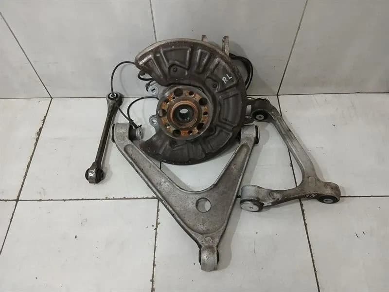 MERCEDES-BENZ Mercedes GT R190 Roadster Left Rear Hub A1903504301 Wheel Bearing Housing Rear Left
