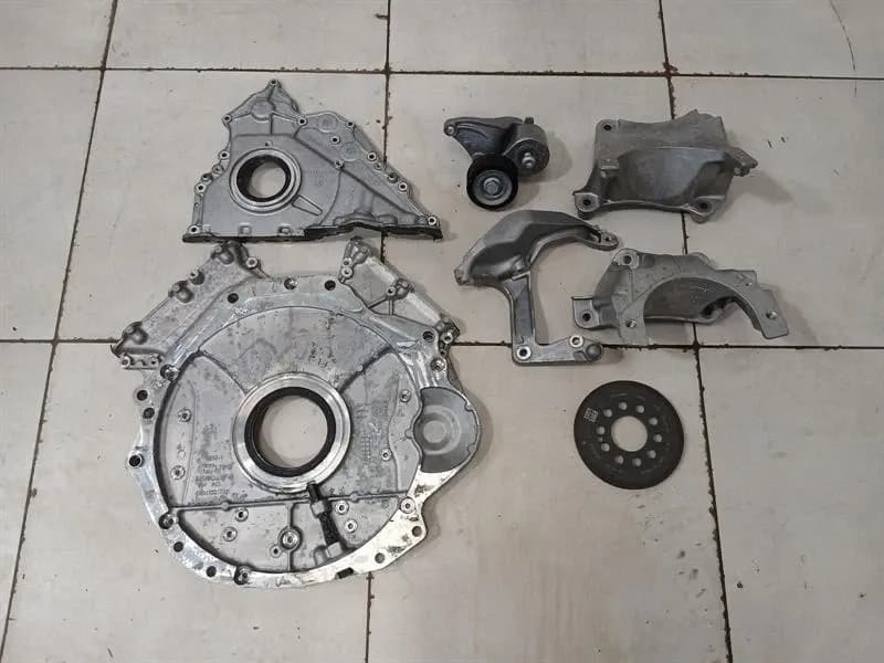PORSCHE Porsche Panamera 976 G3 2024-2026 Engine Cover 06M103153J Engine Cover