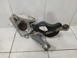 PORSCHE Porsche 911 991 Left Front Hub 99134115704 GTS P478 (Central Wheel Lock) — thumbnail 4