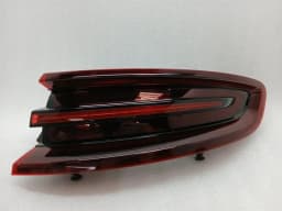 PORSCHE Porsche Macan 95B right rear light 95B945096K tail light rear right — thumbnail 10