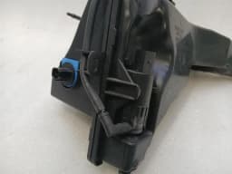 CHEVROLET Chevrolet Corvette C8 washer fluid reservoir 84557041 washer fluid reservoir — thumbnail 6