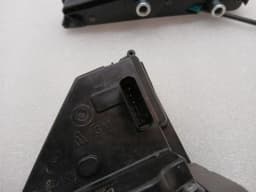 CHEVROLET Chevrolet Corvette C8 door lock 85162510 LH door lock left left — thumbnail 6