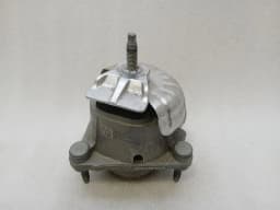 CHEVROLET Chevrolet Corvette C8 Gearbox Mount 84675417 Transmission Mount — thumbnail 1