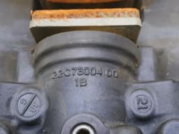 CHEVROLET Chevrolet Corvette C8 Right Rear Caliper 13555027 Parking Brake Caliper Rear Re — thumbnail 7