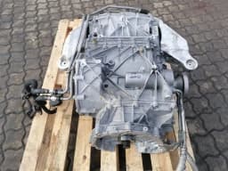 MERCEDES-BENZ 31000KM MERCEDES GT R190 ROADSTER GEARBOX A1902600500 GEARBOX 700,402 — thumbnail 4