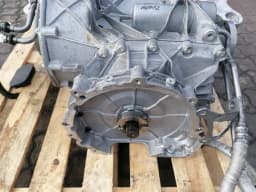 MERCEDES-BENZ 31000KM MERCEDES GT R190 ROADSTER GEARBOX A1902600500 GEARBOX 700,402 — thumbnail 5
