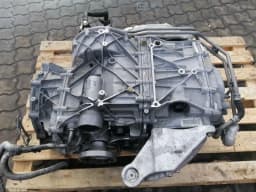 MERCEDES-BENZ 31000KM MERCEDES GT R190 ROADSTER GEARBOX A1902600500 GEARBOX 700,402 — thumbnail 7
