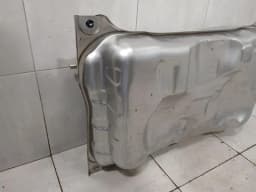 MERCEDES-BENZ Mercedes GT R190 Roadster Fuel Tank A1904700500 Fuel Tank — thumbnail 8